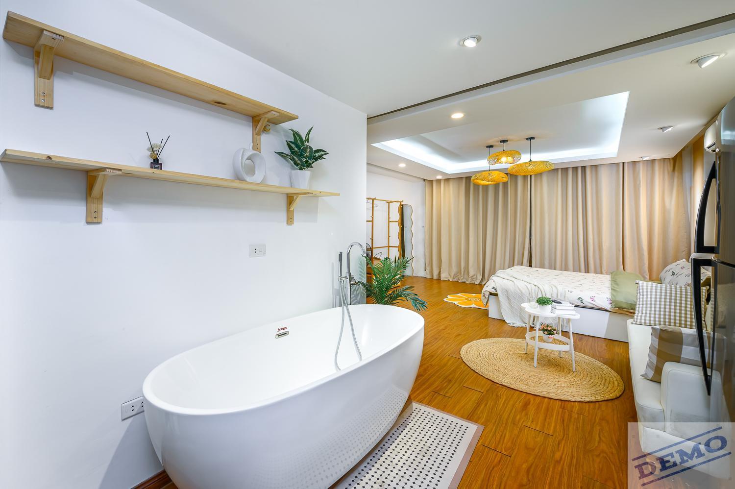 Luxe Paradise 273 Ton Duc Thang Hanoi